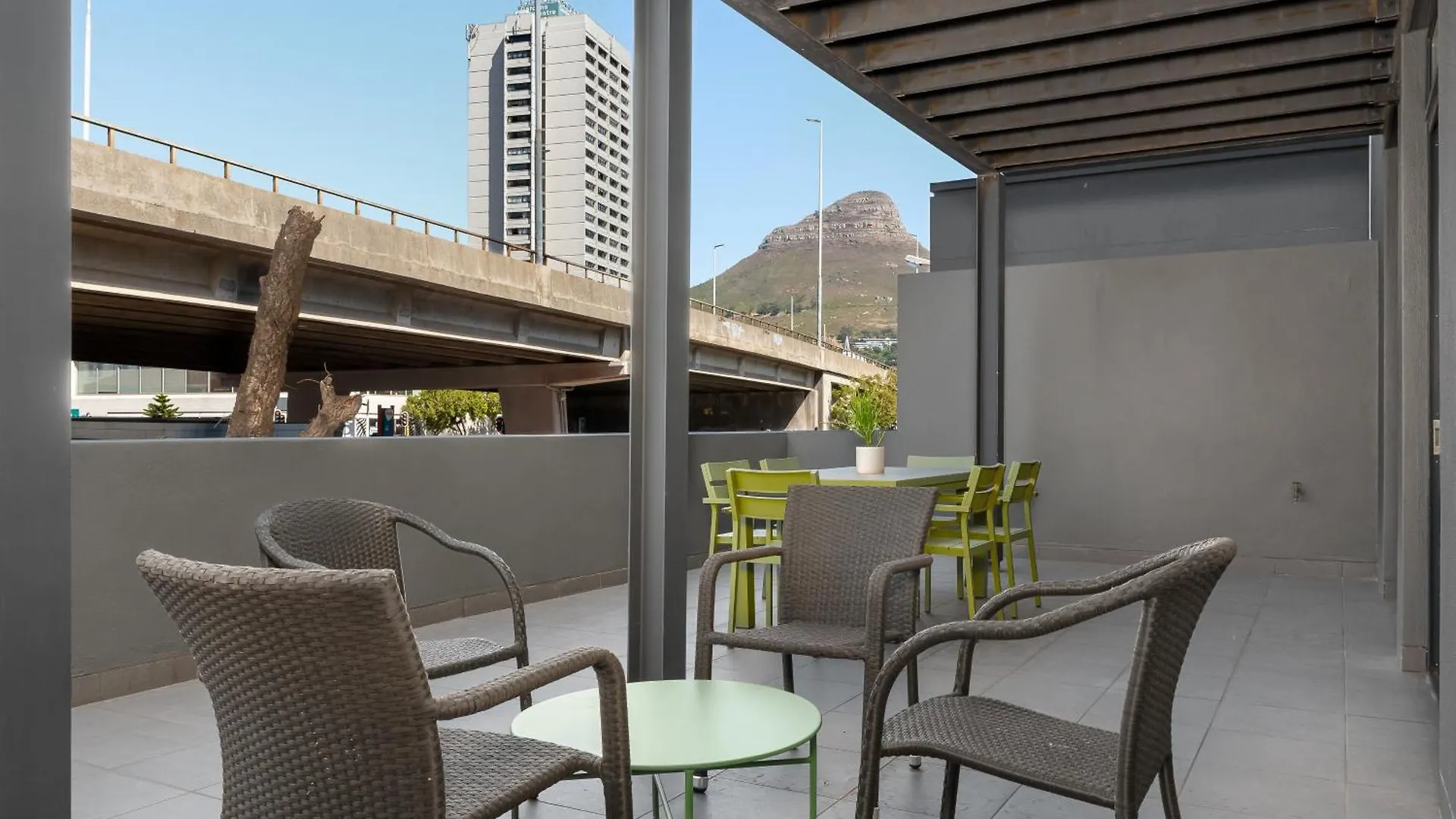 Sloane Square 7 Apartment Cape Town